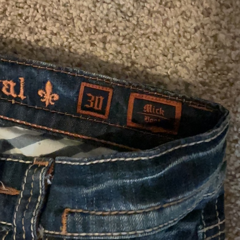 Men’s Dark Blue Denim Jeans with Embroidered Pocket - Picture 3 of 3